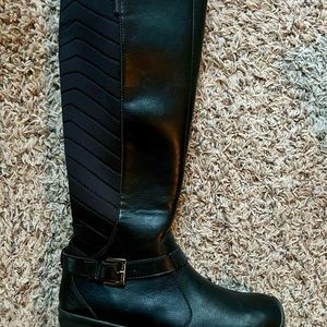 New women’s Jambu waterproof black tall boots, size 9.5